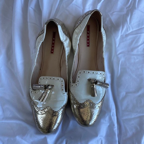 Prada Spazzolato Wingtip Tassel Loafer - Picture 3 of 6